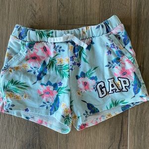 Gap Kids play shorts